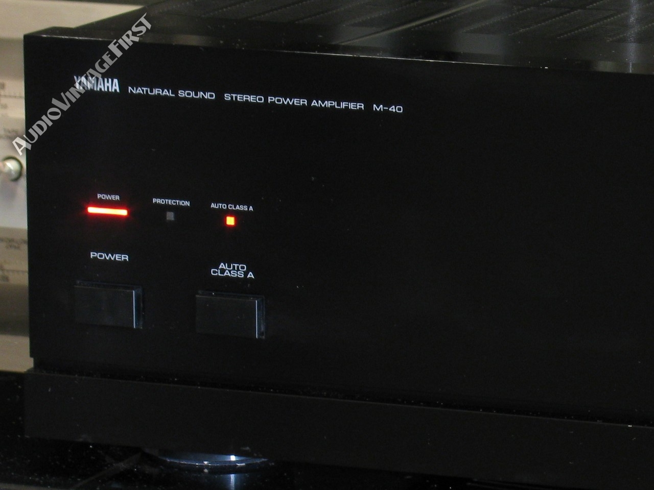M 40 AudioVintageFirst m-40-audiovintagefirst